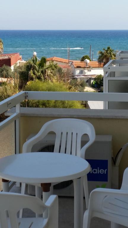 Pelides Apartments Larnaca Pokój zdjęcie